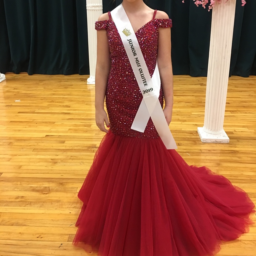 Sherri Hill Gown